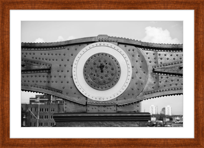 Tower Bridge Support - B&W